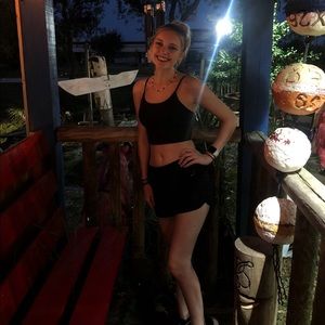 Meet your Posher, Brianna